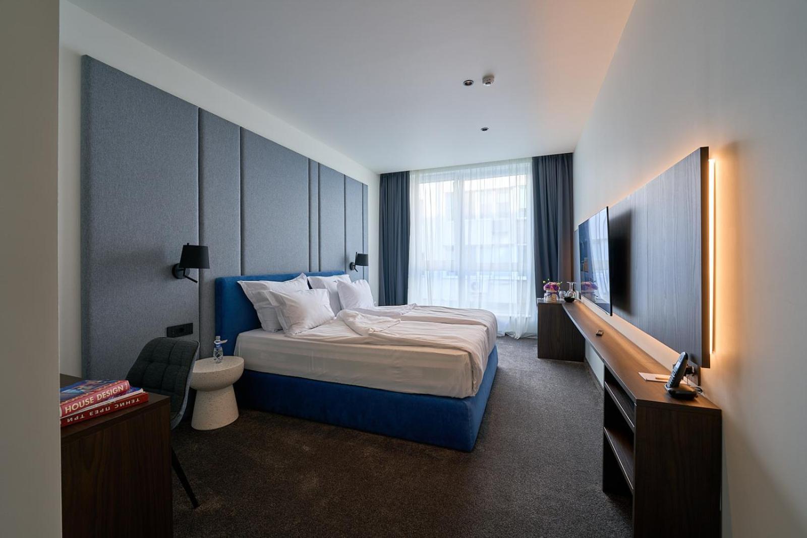 Aparthotel Adella Boutique - Free Secured Parking